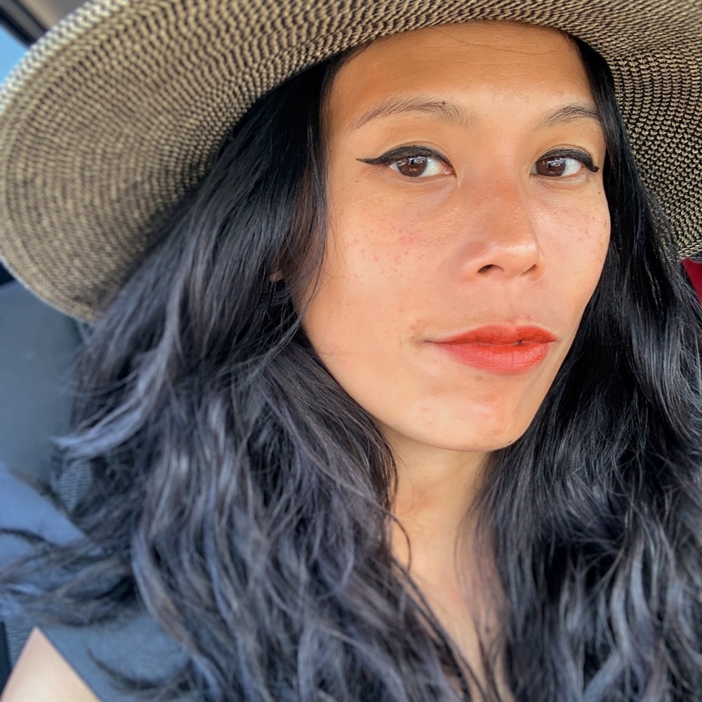 Meet your Posher, Janeve